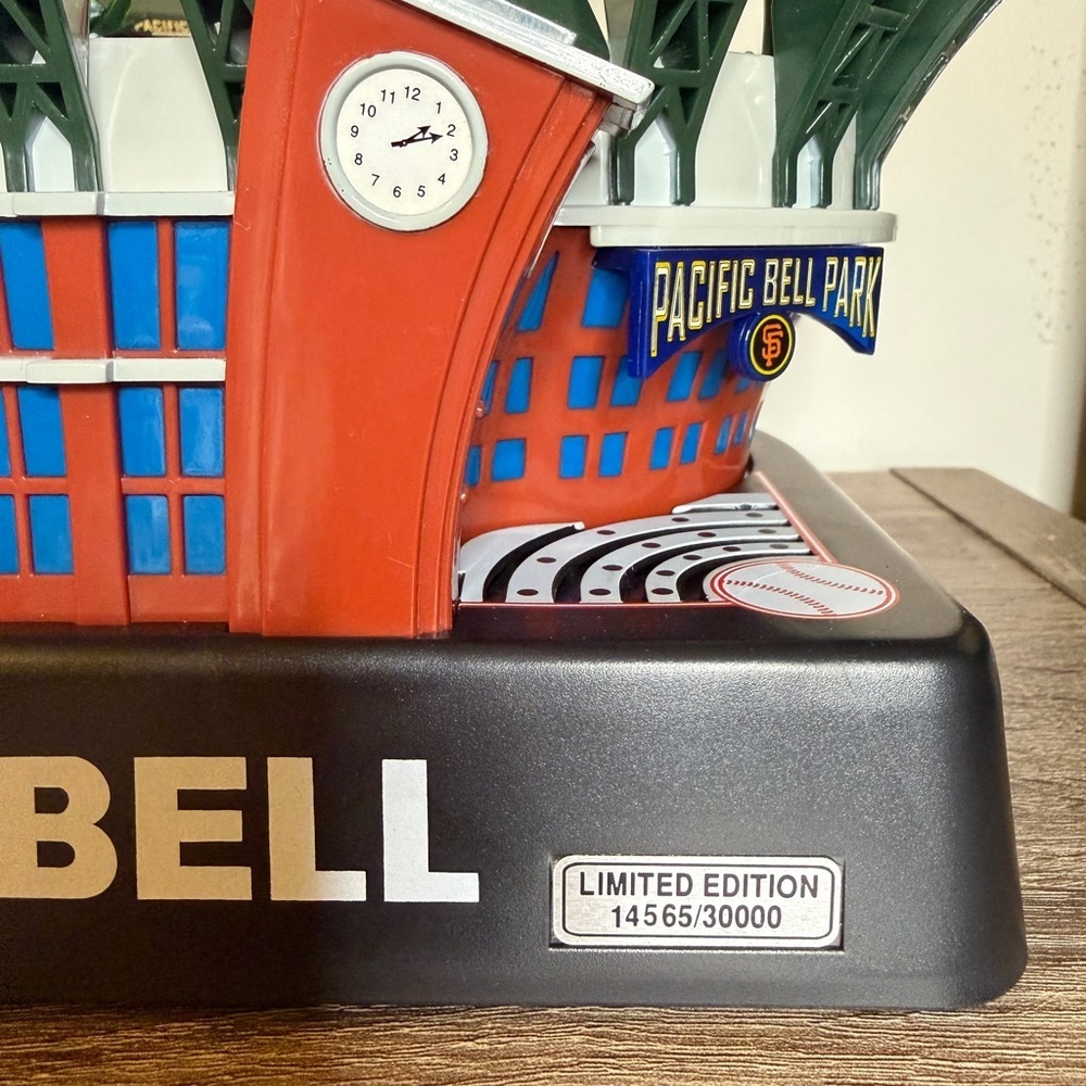 San Francisco Giants Baseball Stadium Figurine - Picture 6 of 15